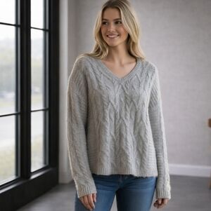 Sonoma  Gray Relaxed Fit Vneck Lightweight Cableknit Sweater